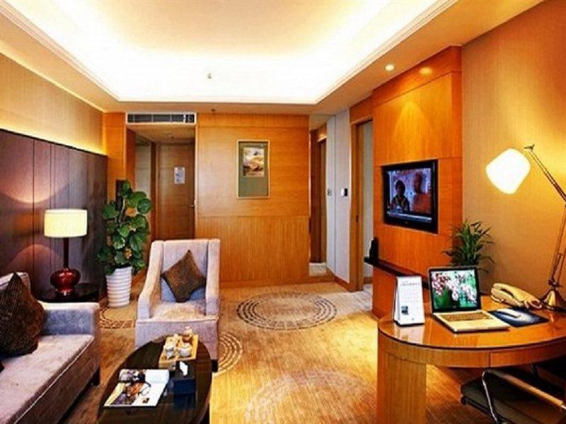 Days Hotel And Suites Mingfa Xiamen Extérieur photo