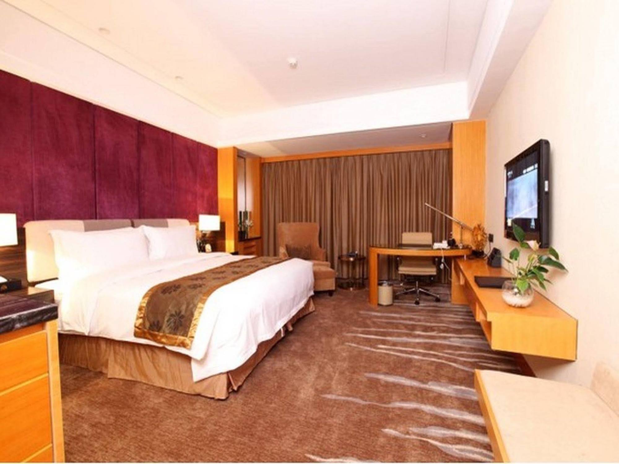 Days Hotel And Suites Mingfa Xiamen Extérieur photo